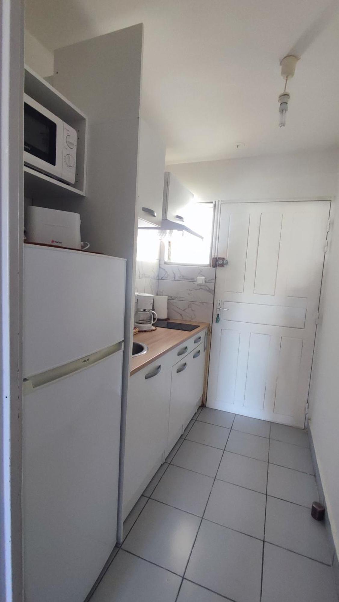Apartament Les Franciseas Saint-Gilles Les Bains Zewnętrze zdjęcie